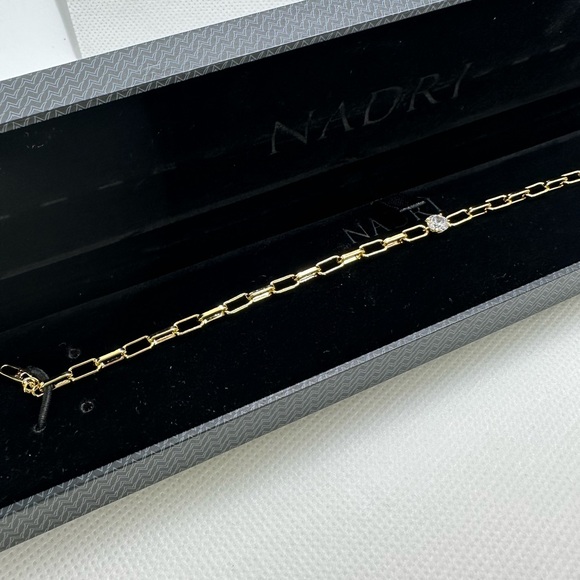 Brand New Gift Bracelet Elegant Nadri Gold Link Bracelet with Crystal Accent - Picture 4 of 8